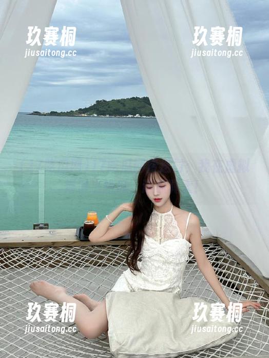 17吃瓜网传送门：我在虚拟海滩上捡瓜，这瓜真大！