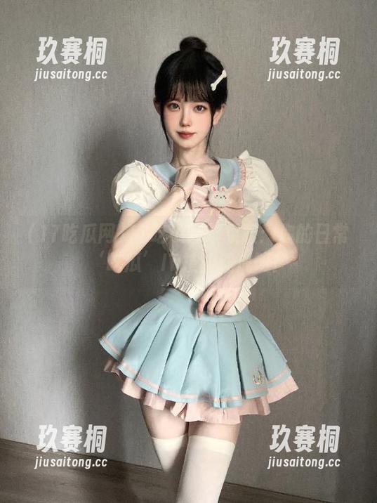 17吃瓜网苹果版：你的日常‘吃瓜’IT技能速成班！