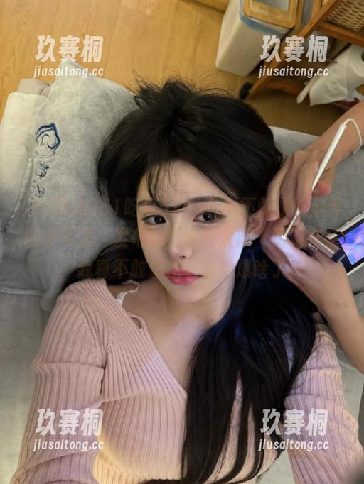 51吃瓜51cgfun不愧是吃瓜界的小天才，发布的“每日大瓜”用料充足，我真不敢想接下来要爆啥了！