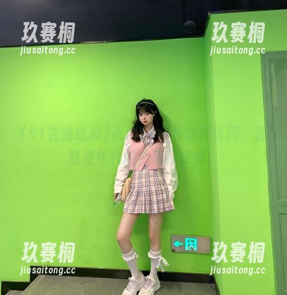 点进51在线吃瓜官网，我就是年代的传奇糕点师！