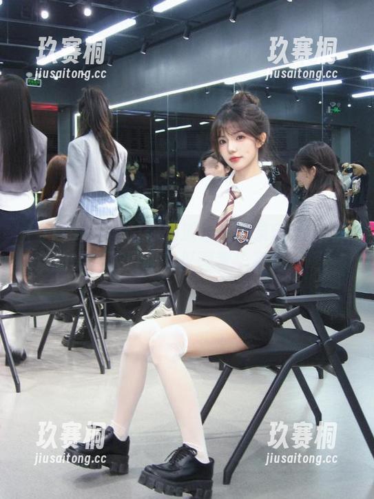 你知道怎么登录51朝阳群众的爆料入口吗？低调奢华有内涵啊！