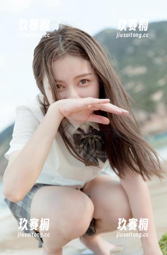 911吃瓜，滑入入口如同滑翔，发现瓜子里藏的宇宙！