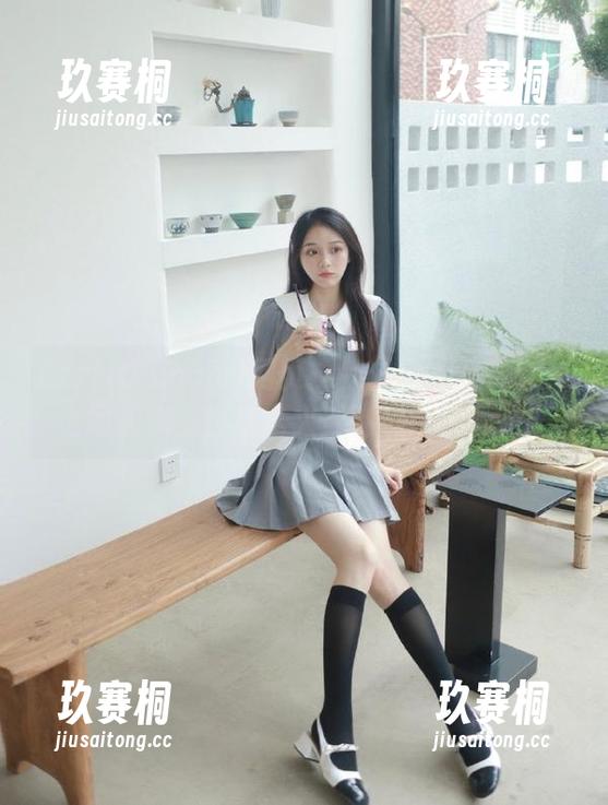 网页探秘：zztt03.ccm上的黑料竟然这么火！到底在讲什么？