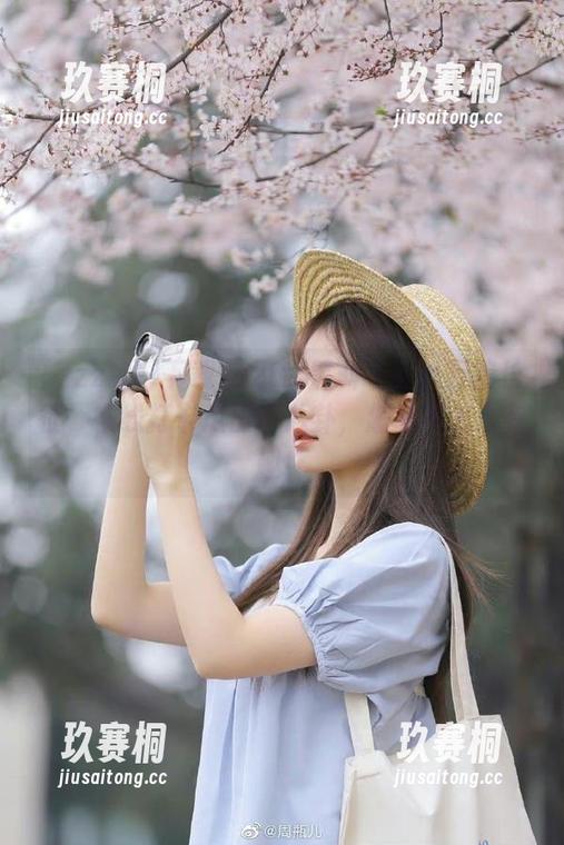 下载zzzttt黑料不打烊万篇长征，在线打卡瓜田听八卦，怎么看怎么有趣！