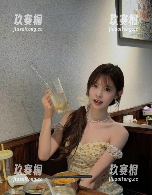 今日吃瓜 今日吃瓜:不登录连大瓜都吃不到?真是看呆了~