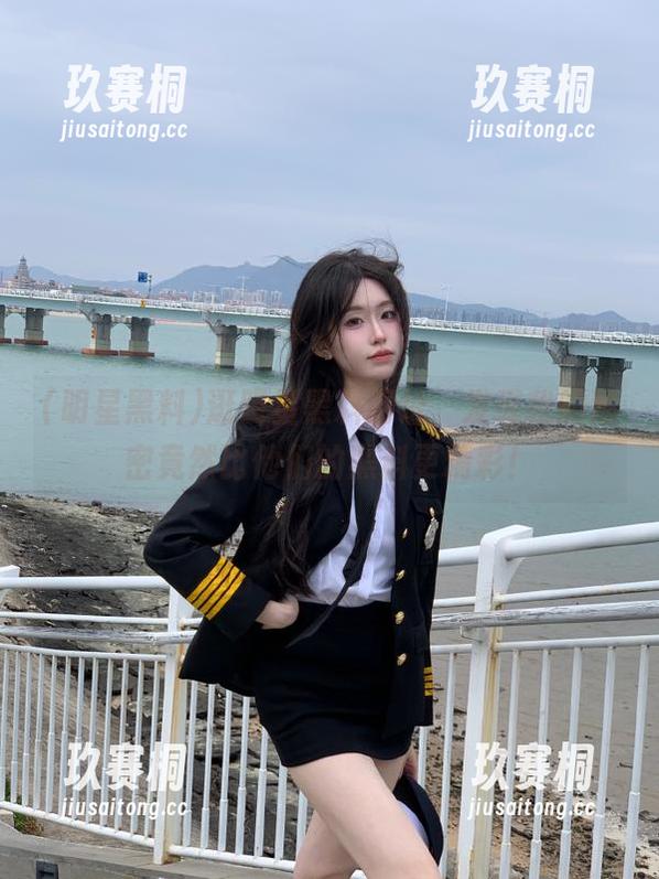 逛明星黑料网址，发现我的秘密竟然比他们的黑料更精彩！