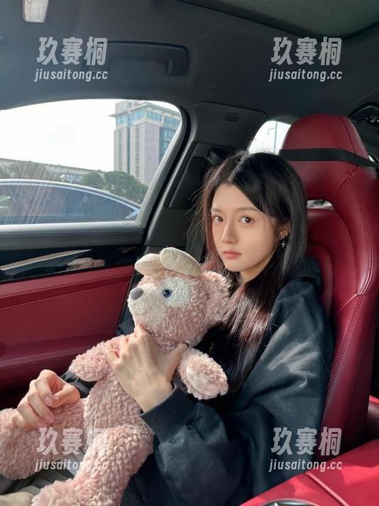 网曝黑料大盘点，在线接住那些让人窒息的瞬间！