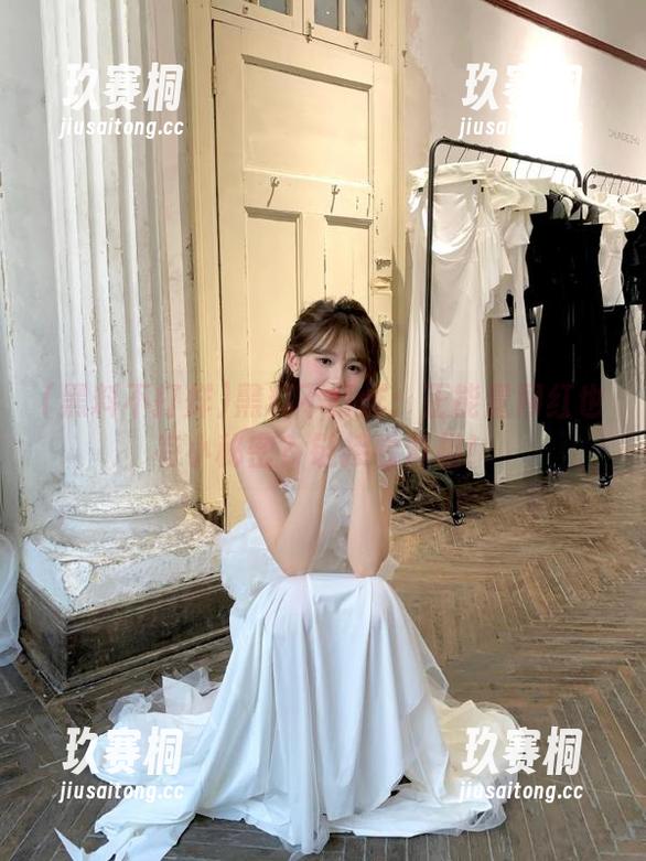黑料不打烊：正能量网红也有小秘密？链接看真相！