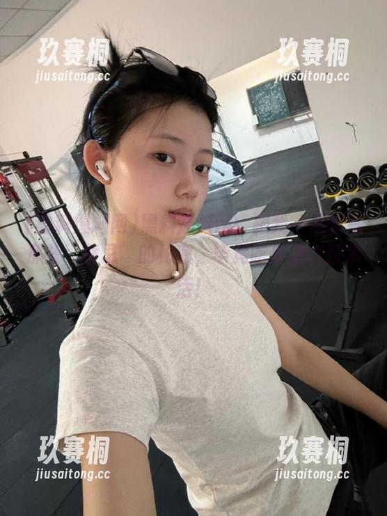 黑料爆料网：跟我一起收藏那些‘禁忌’的秘密，毕竟吃瓜是个技术活！