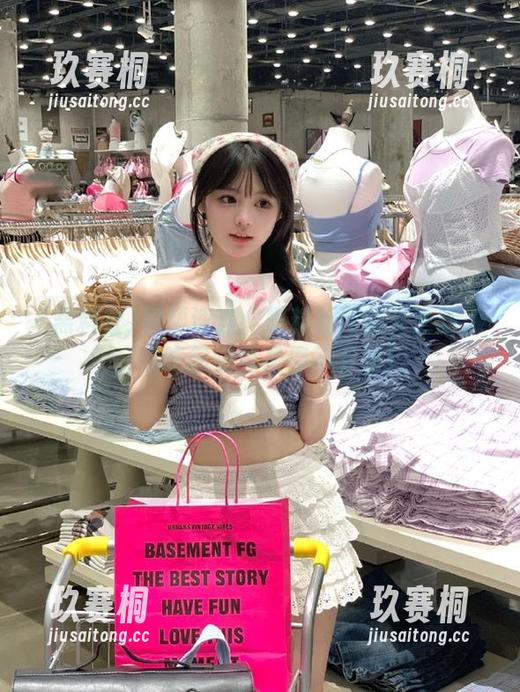 视频速递：黑料社网站又更新了，瓜吃起来真是停不下来！