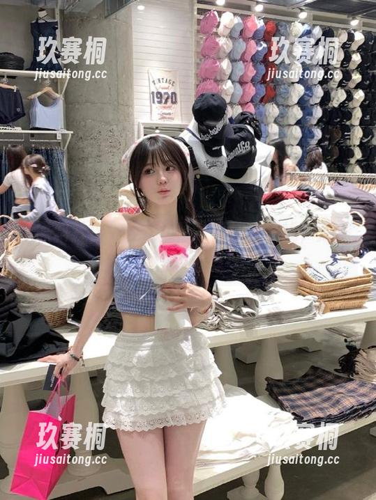 一起观看黑料社区在线，瓜多得让你心醉！