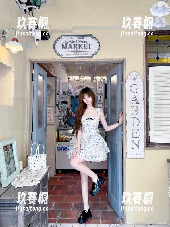 黑料网 黑料网直达:这网站,比我的八卦小本本还要新鲜!